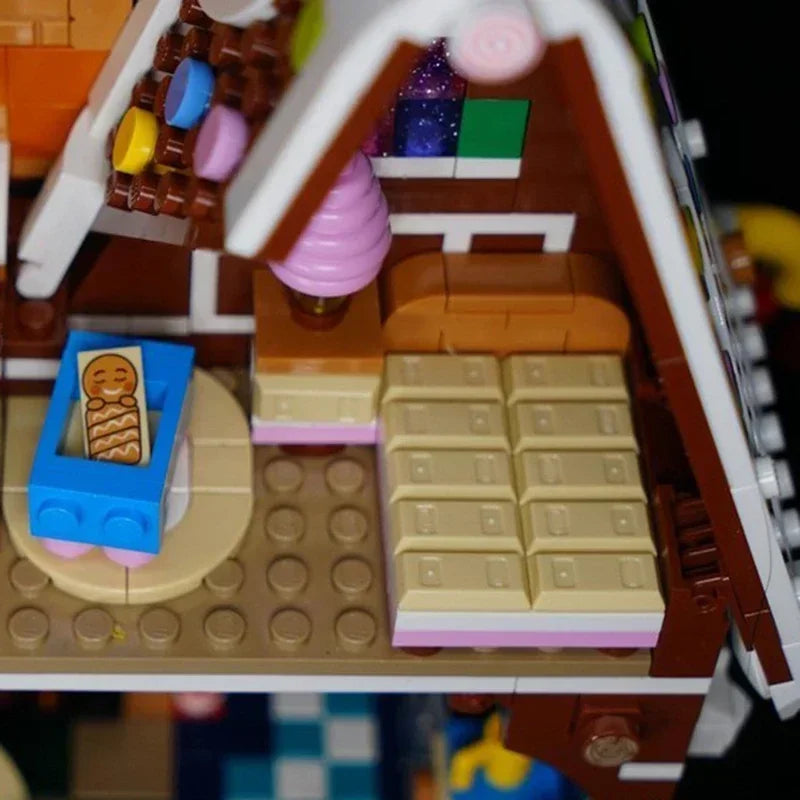 Creative Mini Christmas Gingerbread Man House